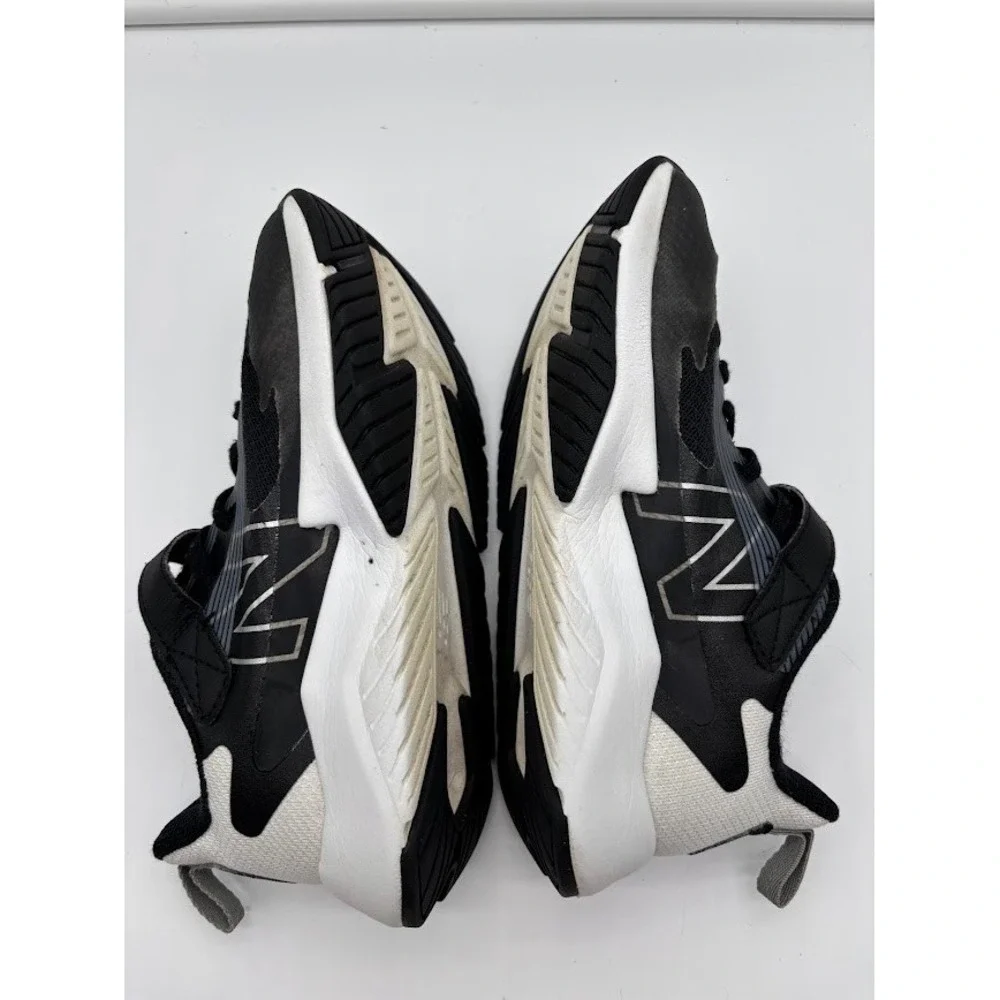New Balance Rave Run v1 Kids Sneakers Black White Mesh Hook and Loop Strap